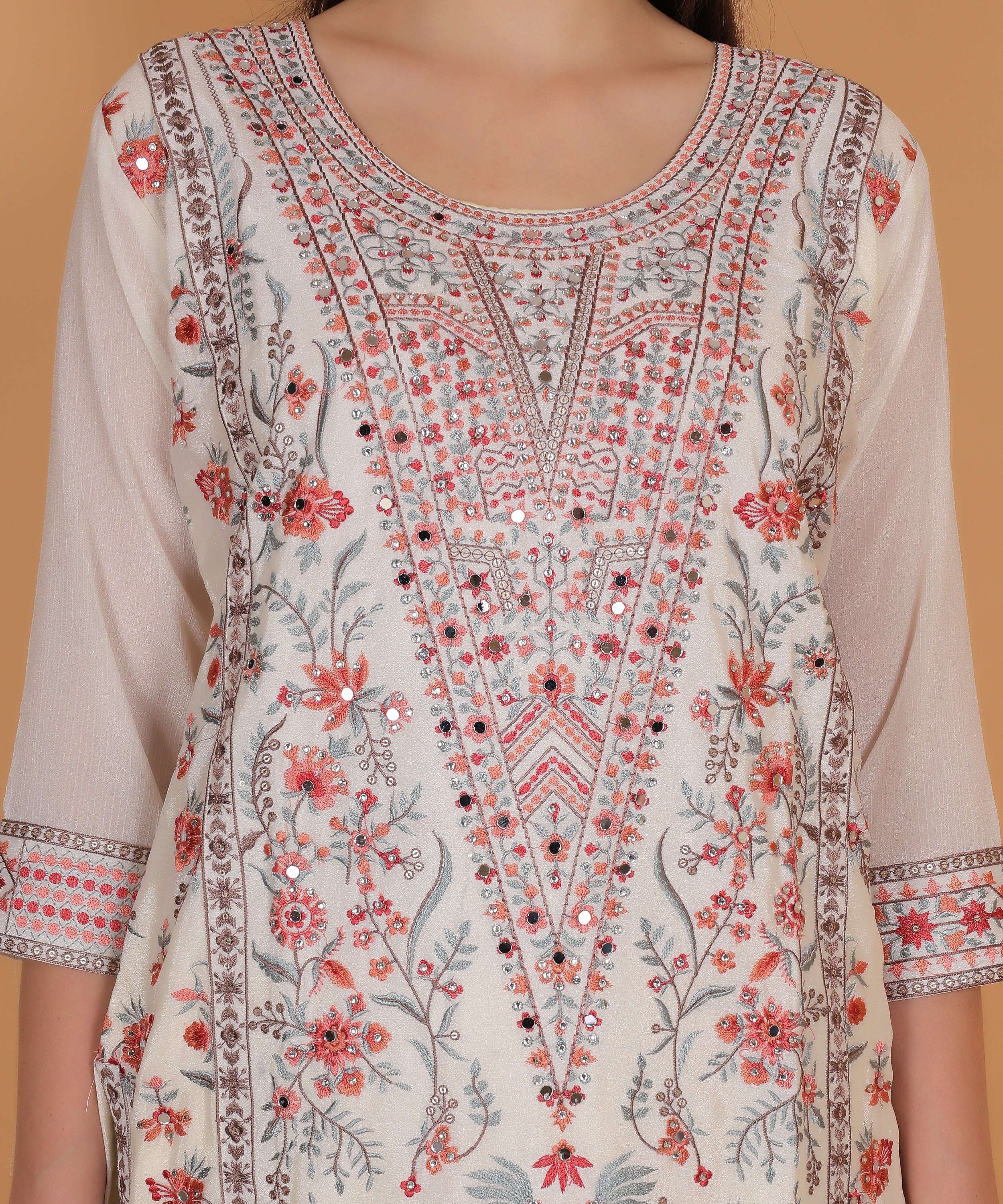 Ivory Floral Printed Suit Set with Dupatta (Test-2)